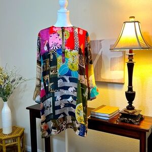 Johnny Was luxe boho style blouse  size medium see measurements